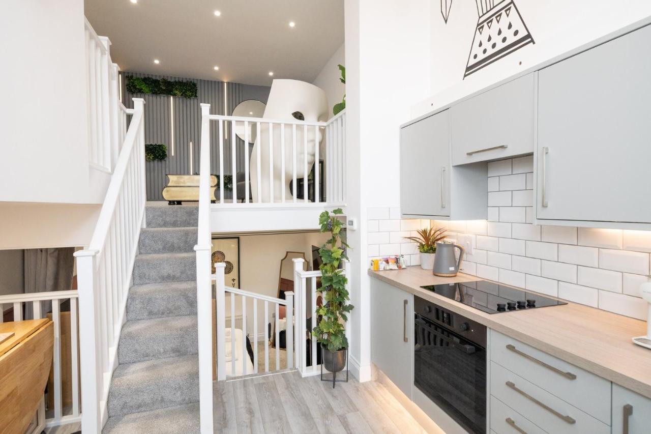 Ferienwohnung House Of Cards Royal Tunbridge Wells Exterior foto
