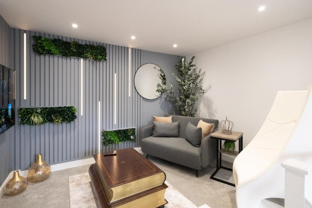 Ferienwohnung House Of Cards Royal Tunbridge Wells Exterior foto