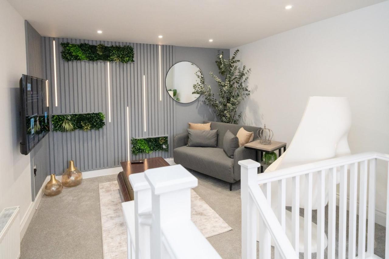 Ferienwohnung House Of Cards Royal Tunbridge Wells Exterior foto